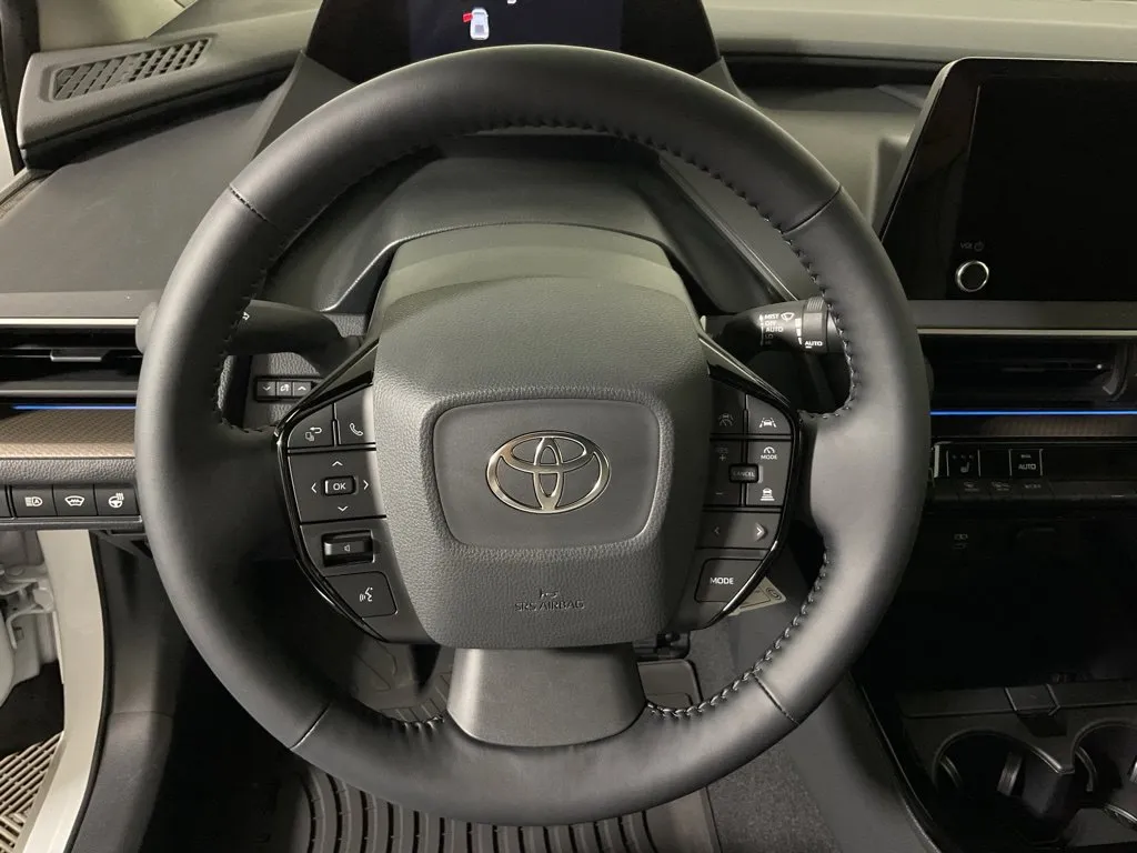 Toyota Prius photo 24
