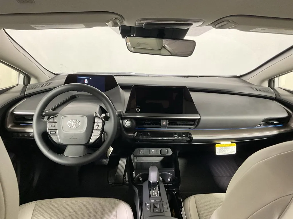Toyota Prius photo 22