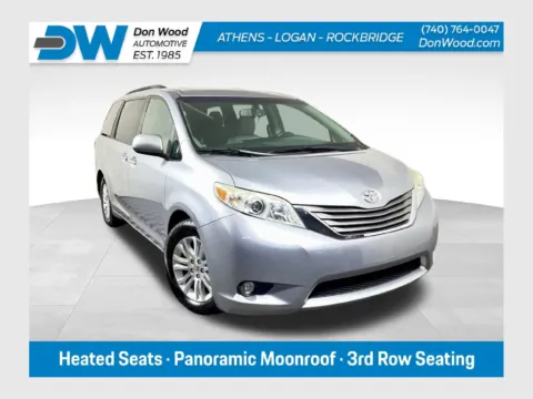 Silver 2017 Toyota Sienna XLE Premium for sale in Athens, OH