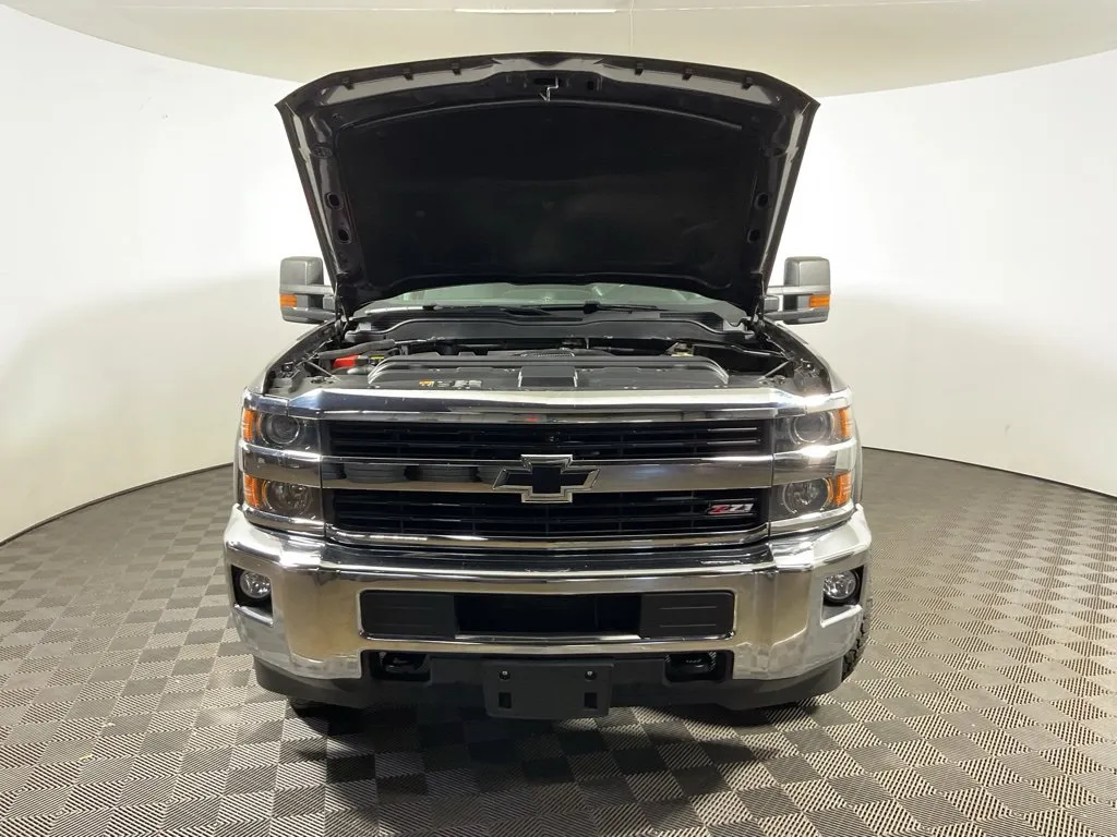 2016 Chevrolet Silverado 2500HD LT - Photo 7
