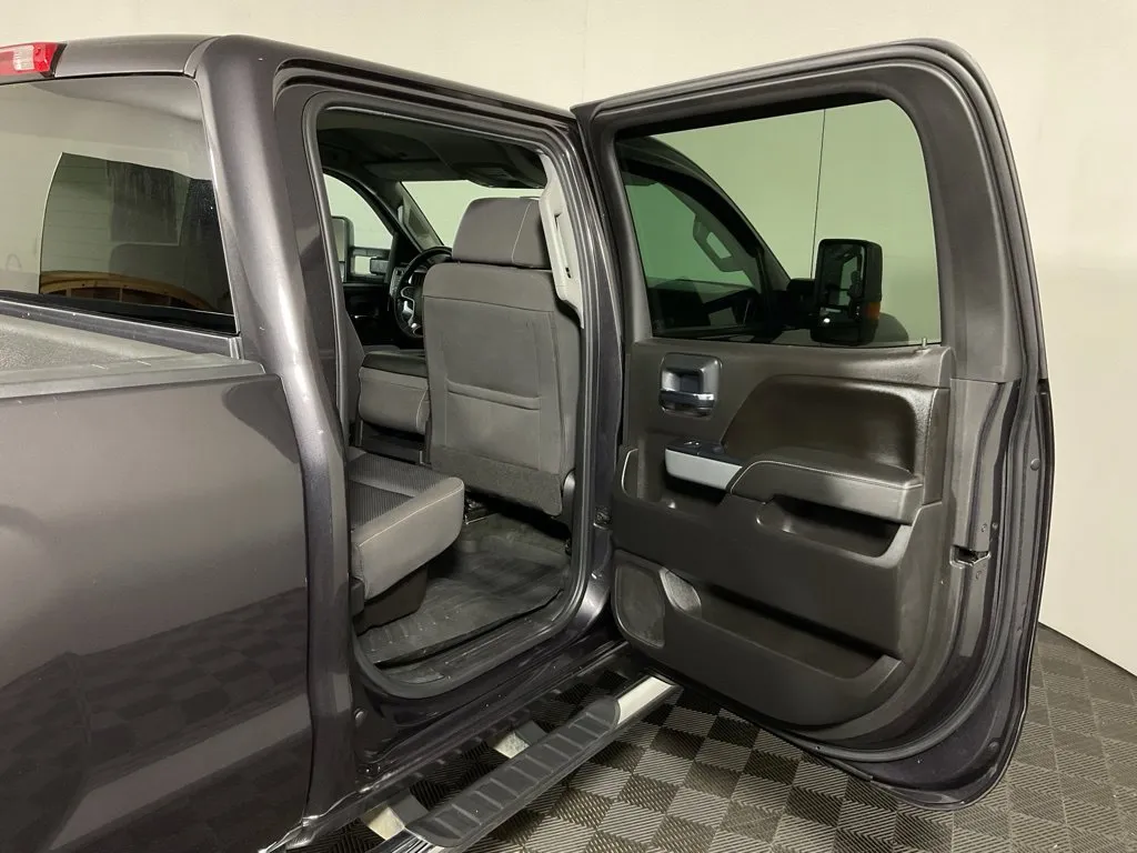2016 Chevrolet Silverado 2500HD LT - Photo 29