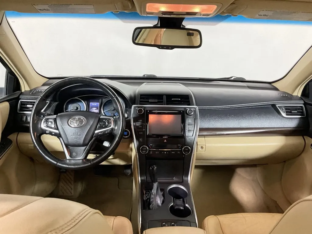 Toyota Camry photo 24