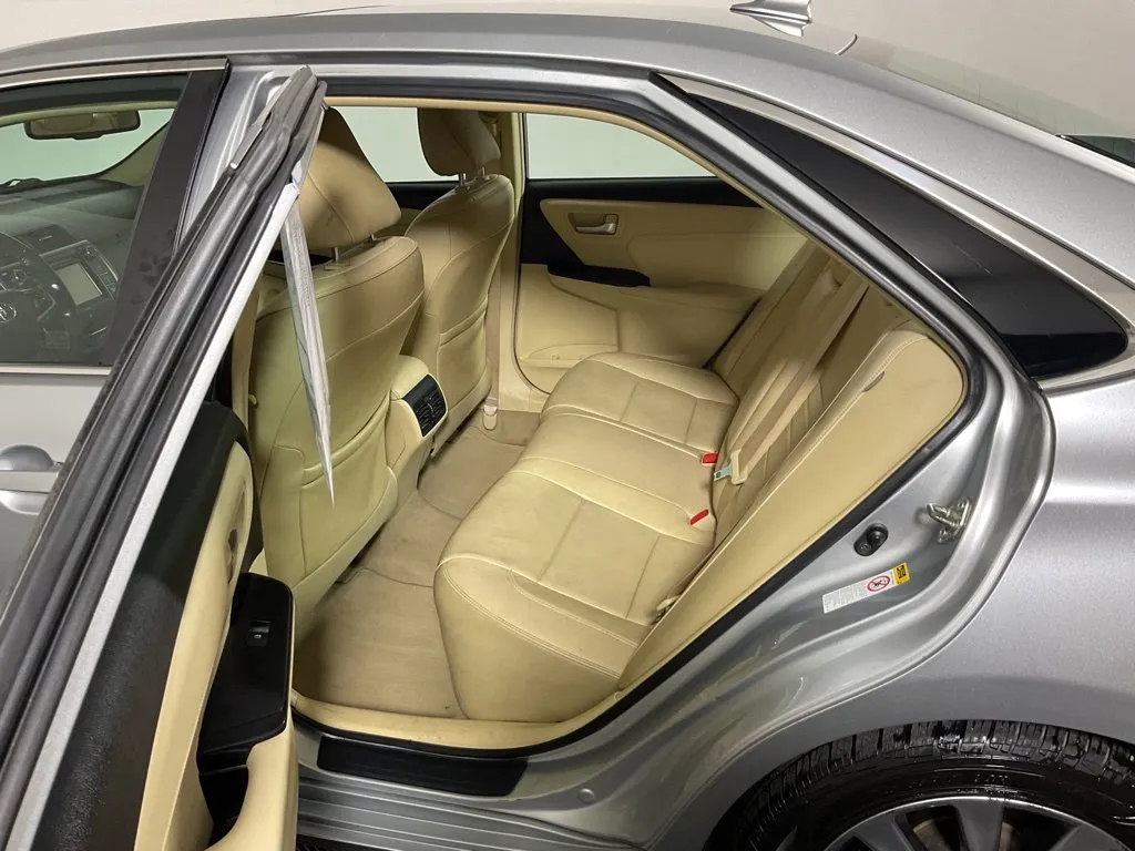 Toyota Camry photo 34