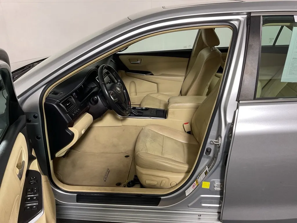 Toyota Camry photo 22