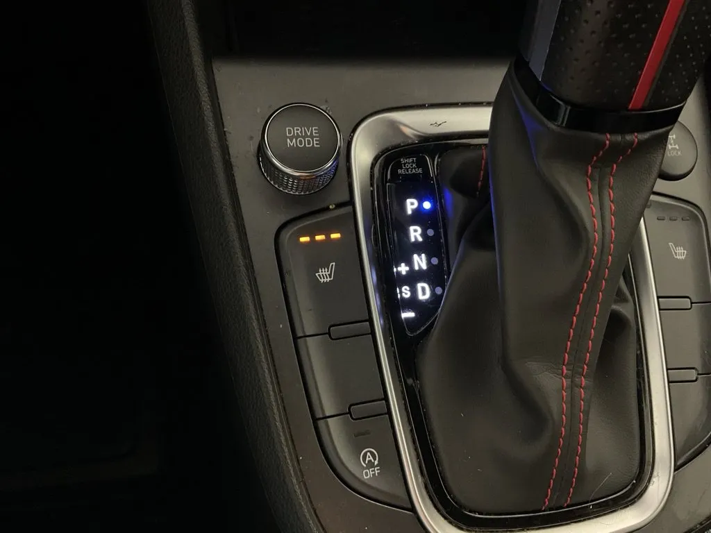 Hyundai Kona photo 4