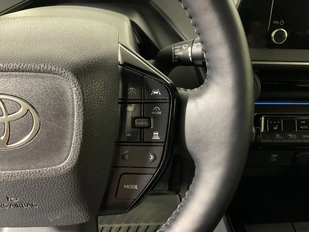 Toyota Prius photo 27