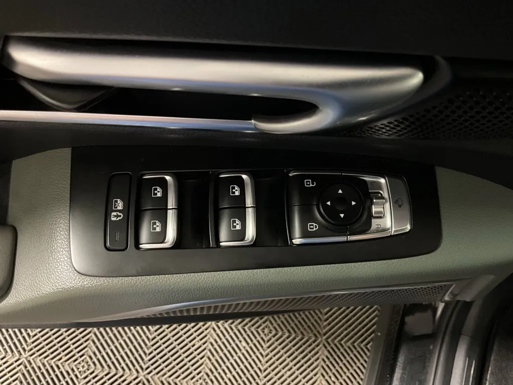 Kia Telluride photo 21