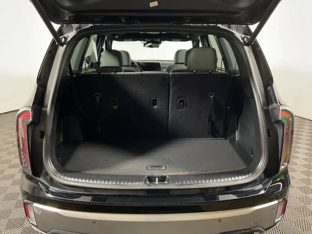 Kia Telluride photo 17