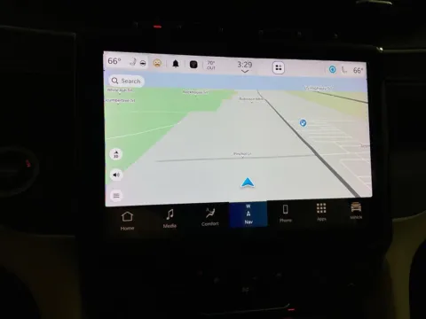 More photos of 2023 Jeep Grand Cherokee L Limited at Don Wood Toyota, OH