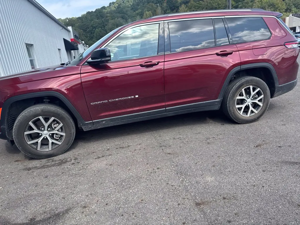 Jeep Grand Cherokee L photo 7