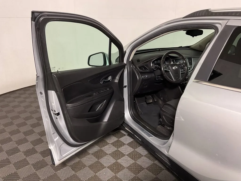 Buick Encore photo 17