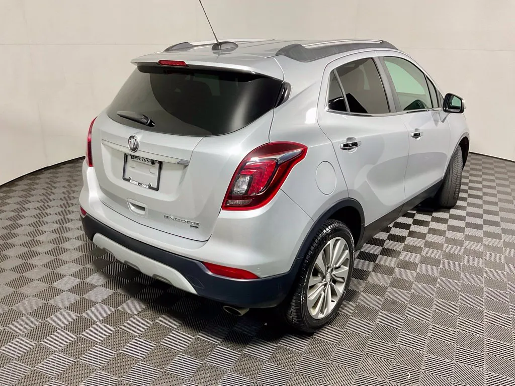 Buick Encore photo 16