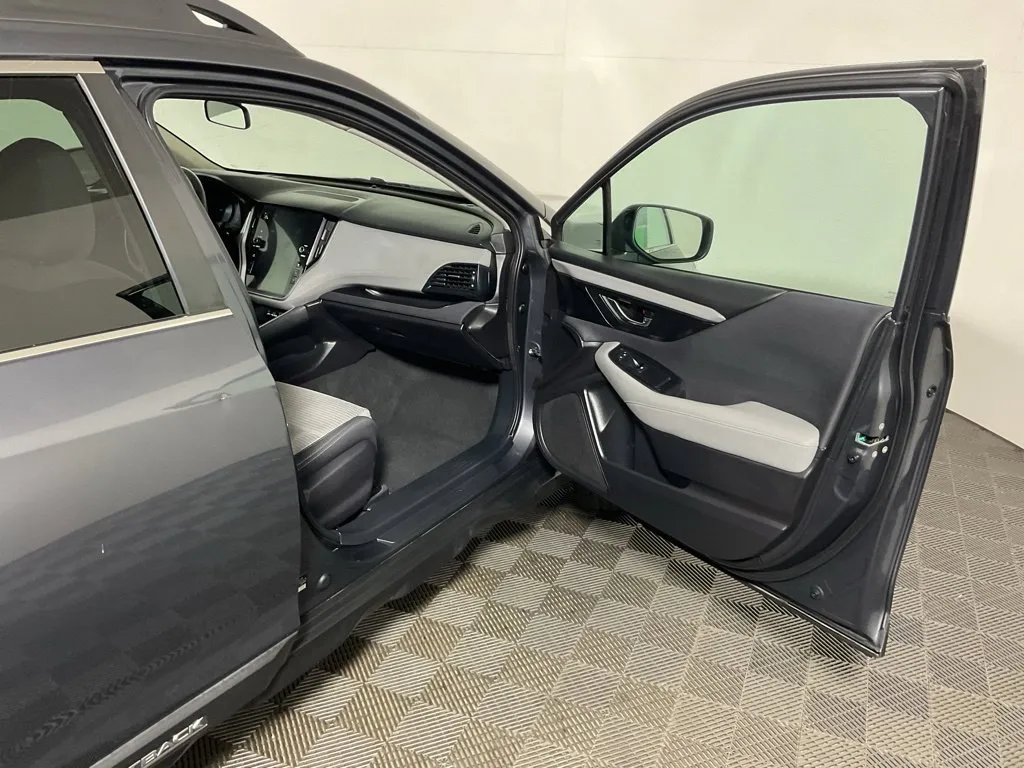 Subaru Outback photo 35