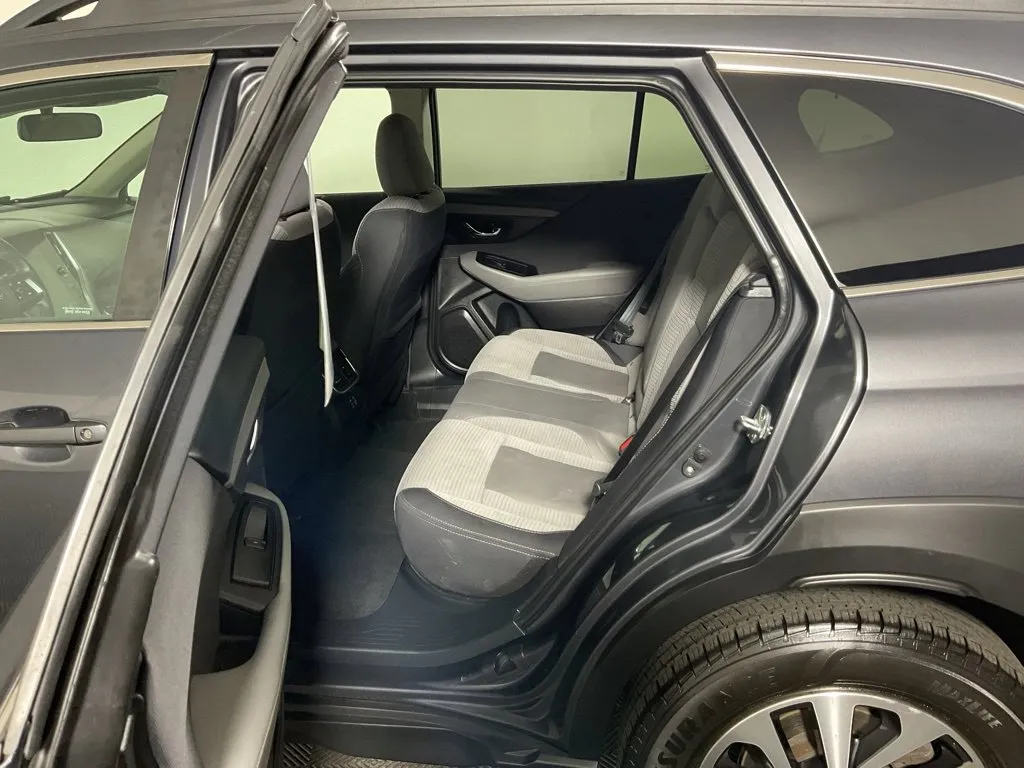 Subaru Outback photo 32