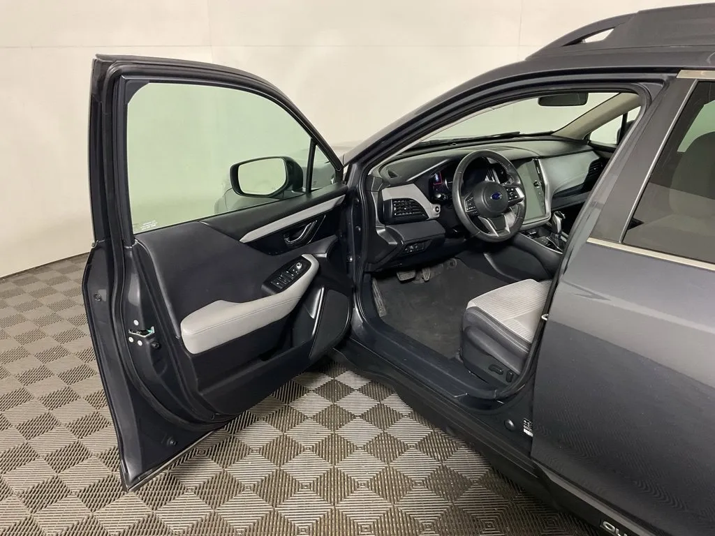 Subaru Outback photo 18