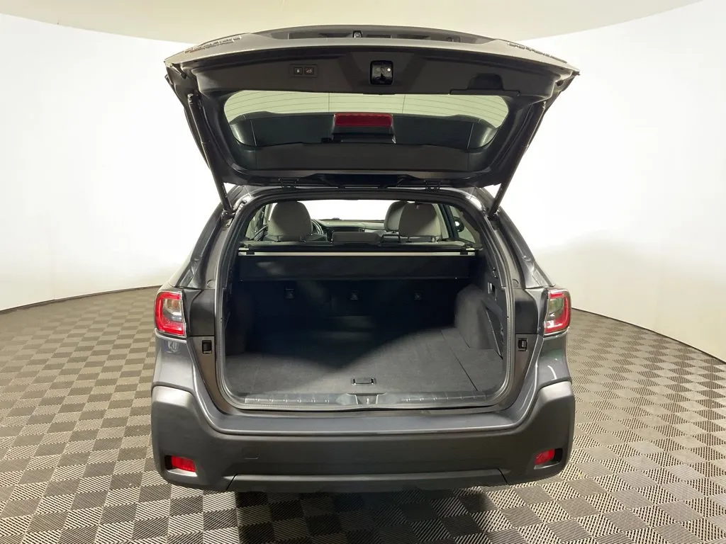 Subaru Outback photo 14