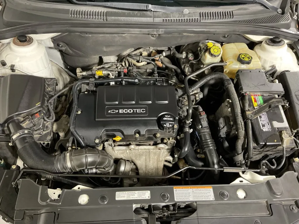 Chevrolet Cruze Limited photo 36