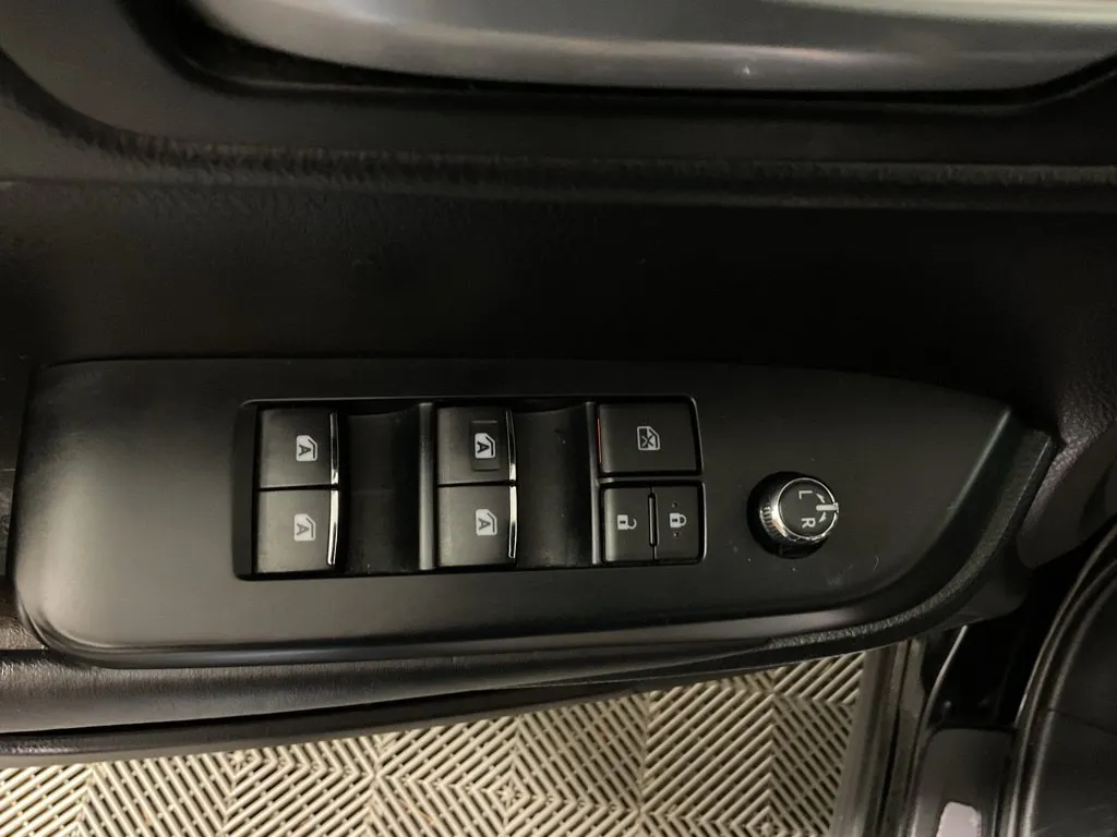 Toyota Highlander photo 21