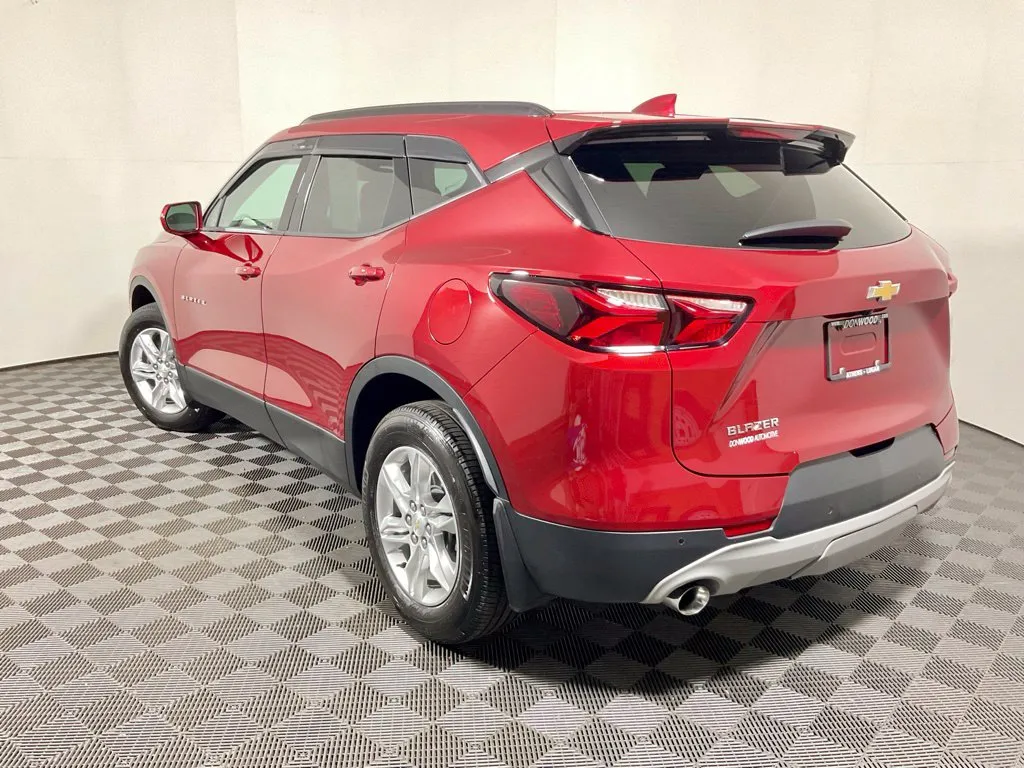 Chevrolet Blazer photo 11