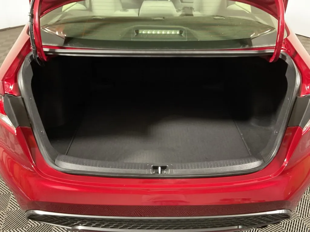 Toyota Corolla photo 15