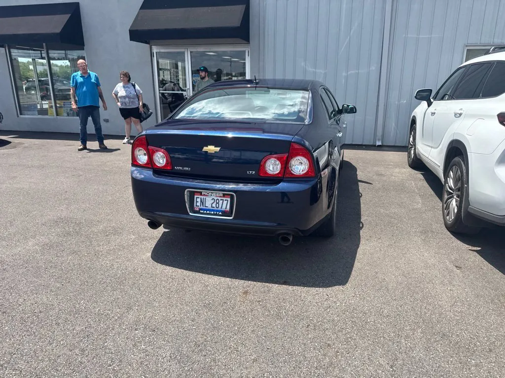 Chevrolet Malibu photo 9