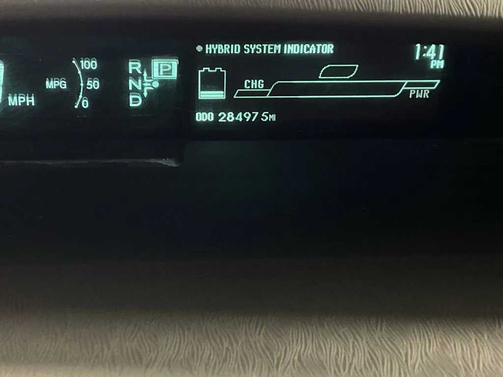 Toyota Prius photo 38