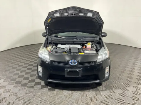 More photos of 2010 Toyota Prius III at Don Wood Toyota, OH