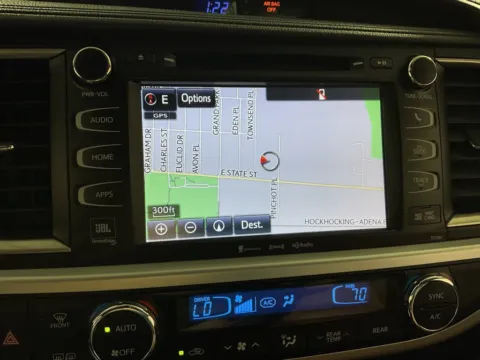 More photos of 2018 Toyota Highlander Limited at Don Wood Toyota, OH