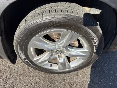 More photos of 2018 Toyota Highlander Limited at Don Wood Toyota, OH