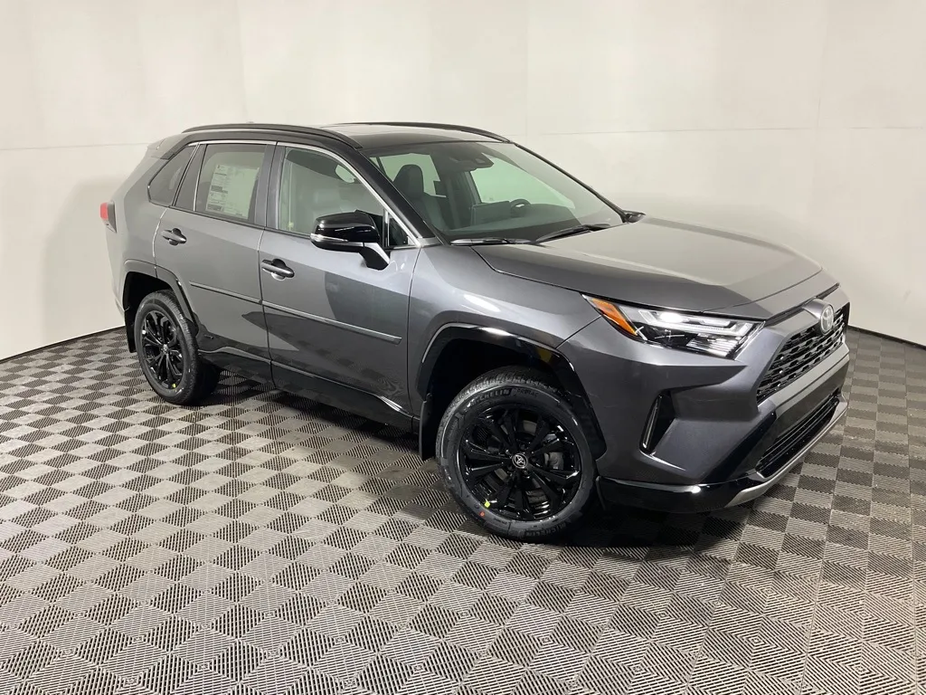 2025 Toyota RAV4 Hybrid XSE for sale in Athens, OH