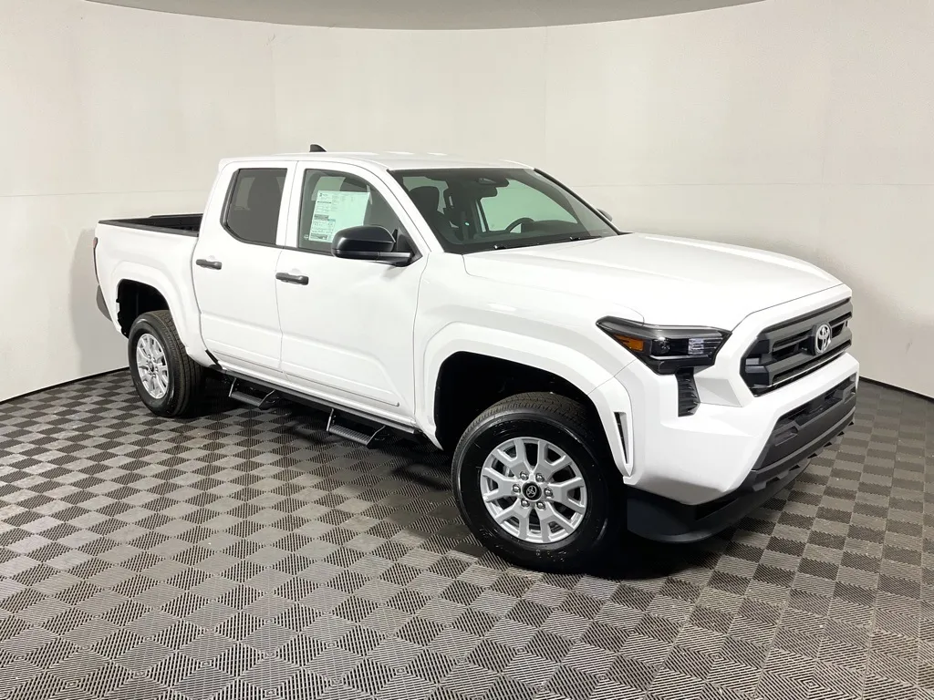 2025 Toyota Tacoma SR for sale in Athens, OH