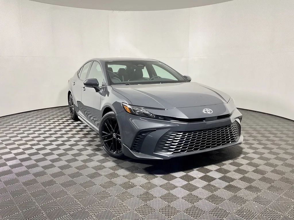 2025 Toyota Camry SE for sale in Athens, OH