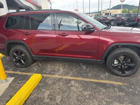 Another view of 2022 Jeep Grand Cherokee L Altitude for sale in Athens, OH at Don Wood Toyota