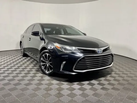 Black 2018 Toyota Avalon Hybrid XLE Premium for sale in Athens, OH