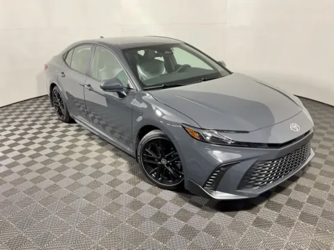 More photos of 2025 Toyota Camry SE at Don Wood Toyota, OH