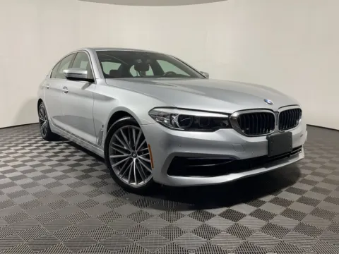 Silver 2019 BMW 5 Series 530e xDrive iPerformance for sale in Athens, OH
