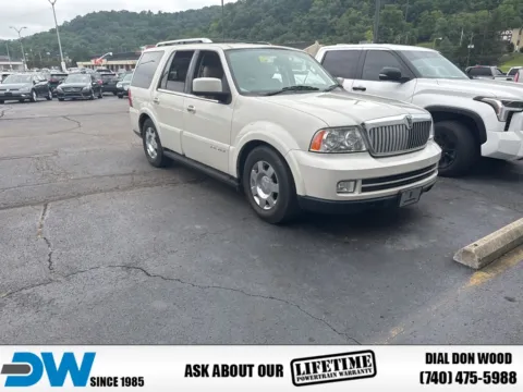 Beige 2006 Lincoln Navigator Luxury for sale in Athens, OH