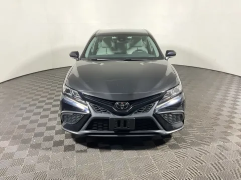More photos of 2022 Toyota Camry SE at Don Wood Toyota, OH