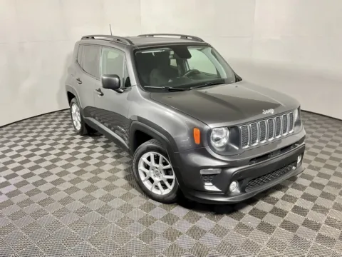 More photos of 2019 Jeep Renegade Latitude at Don Wood Toyota, OH