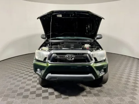 More photos of 2013 Toyota Tacoma at Don Wood Toyota, OH