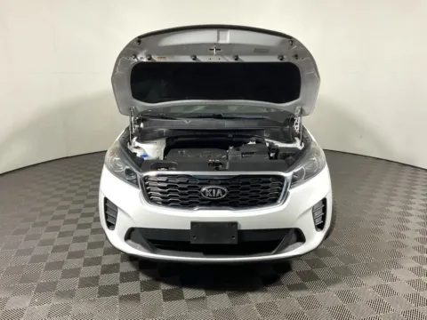 More photos of 2019 Kia Sorento LX at Don Wood Toyota, OH