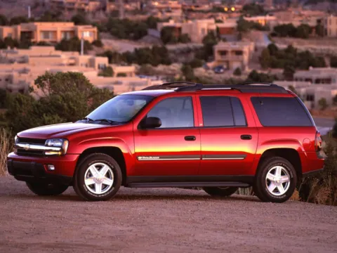 White 2004 Chevrolet TrailBlazer EXT LS for sale in Athens, OH