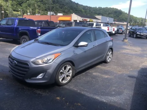 More photos of 2016 Hyundai Elantra GT at Don Wood Toyota, OH