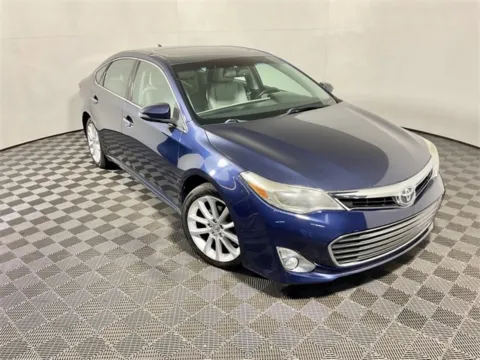 More photos of 2014 Toyota Avalon Limited at Don Wood Toyota, OH
