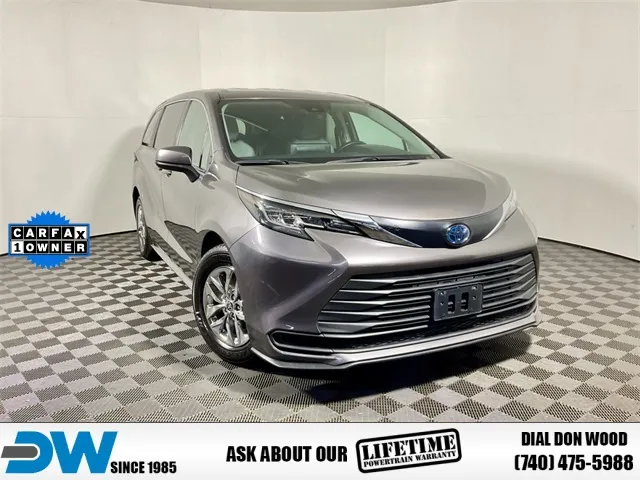 2022 Toyota Sienna LE for sale in Athens, OH