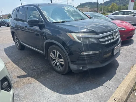 Red 2016 Honda Pilot EX-L for sale in Athens, OH