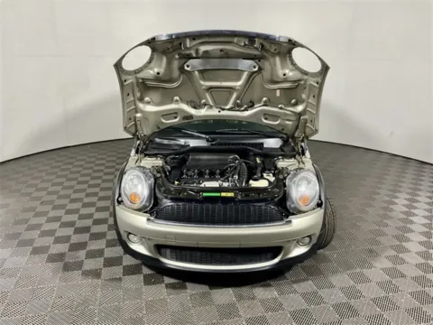 More photos of 2010 MINI Cooper S Clubman at Don Wood Toyota, OH
