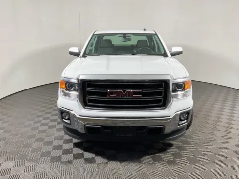 More photos of 2014 GMC Sierra 1500 SLE at Don Wood Toyota, OH