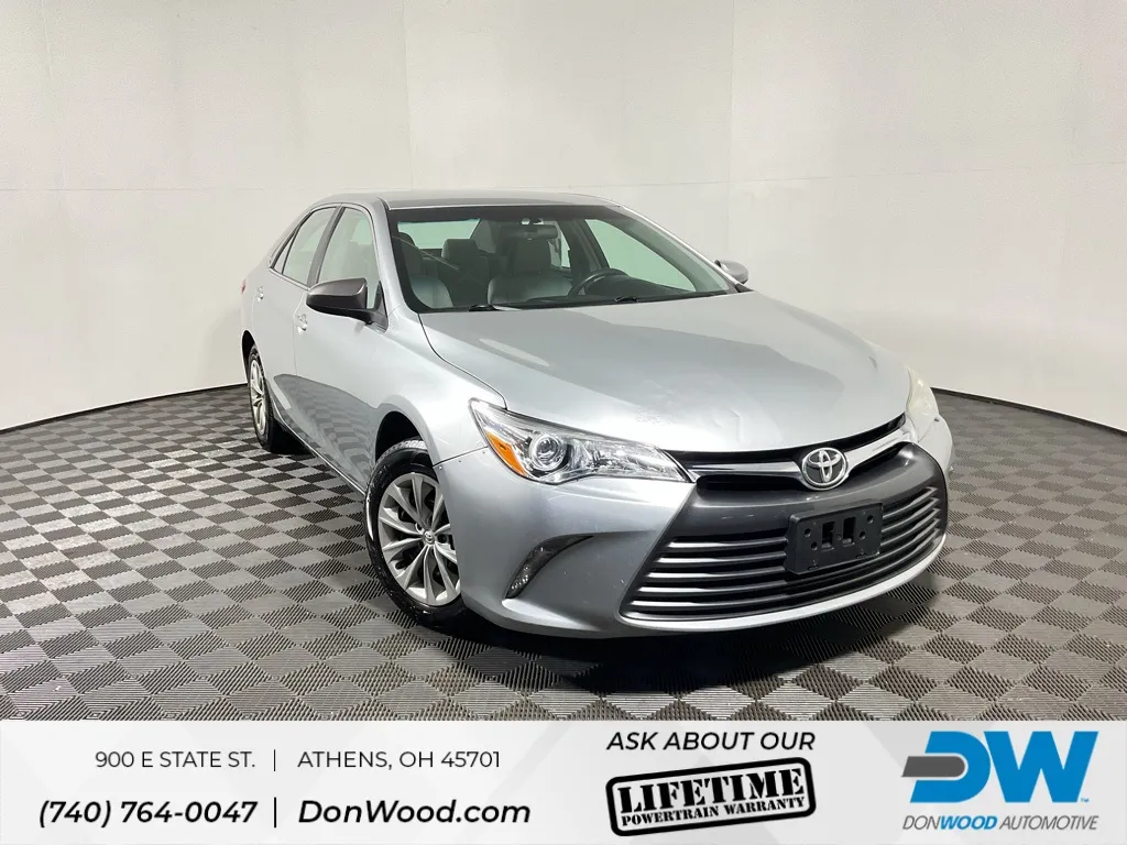 2017 Toyota Camry LE for sale in Athens, OH