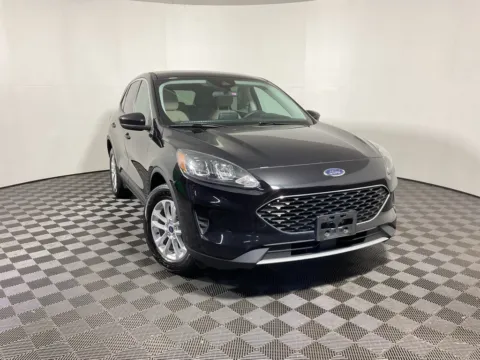 Black 2021 Ford Escape Hybrid SE for sale in Athens, OH